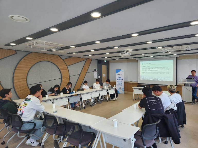 a5e0f9ee2a6a4ba19ee5468d69c5c27b_1698301